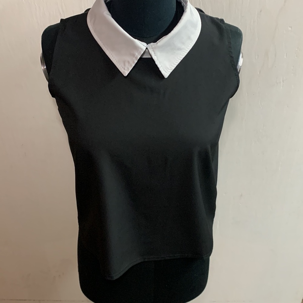 Classic White collar top